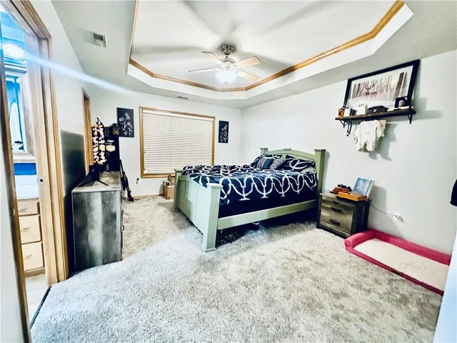 $285,000 | 307 Division Street, Knob Noster, MO 65336