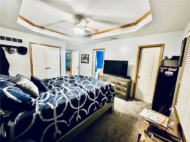 $285,000 | 307 Division Street, Knob Noster, MO 65336