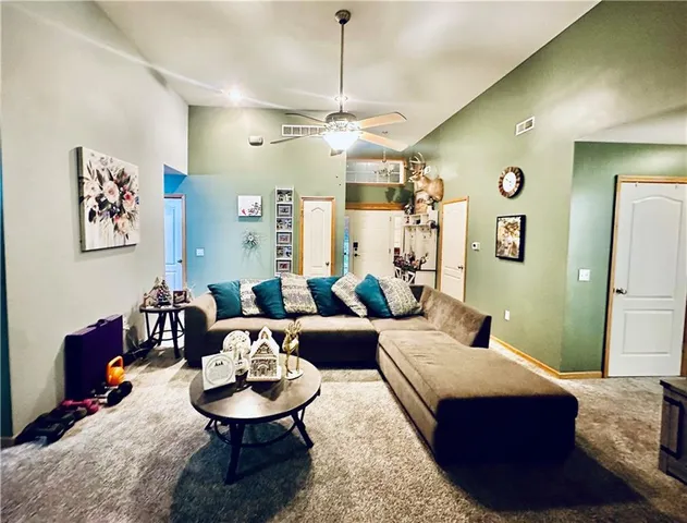 $285,000 | 307 Division Street, Knob Noster, MO 65336