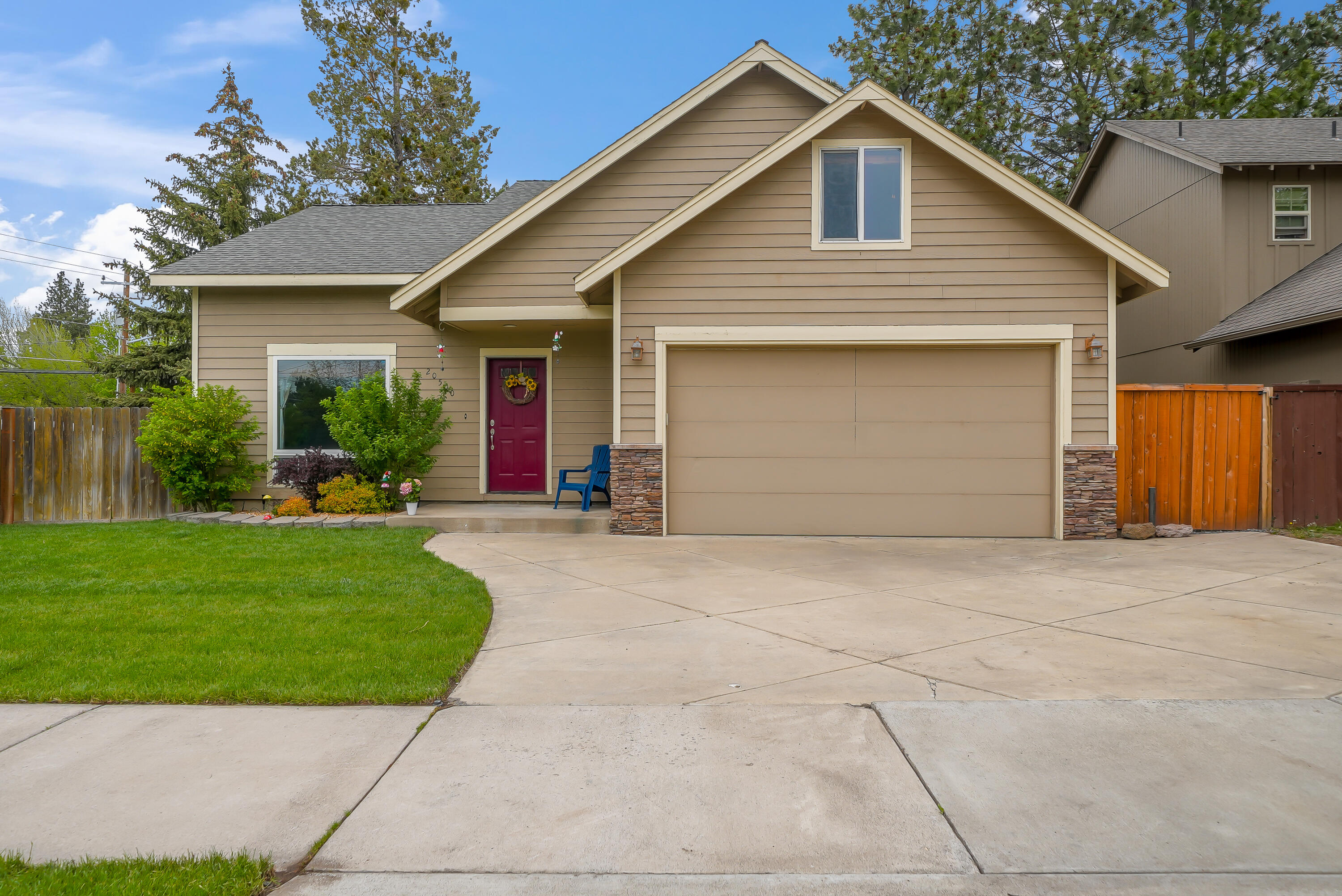 20500 Rolen Avenue Bend, OR 97702 - Photo 2 of 52 4-print-DSC03272-HDR