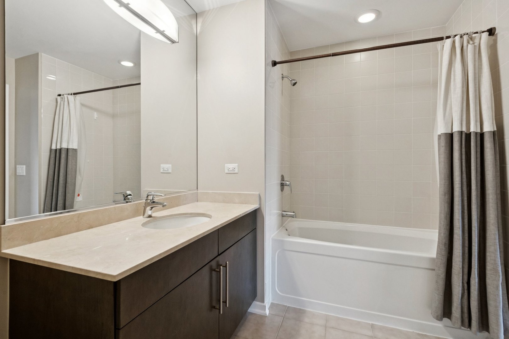 123 South Green Street, Unit 408B Chicago, IL 60607 - Photo 16 of 18