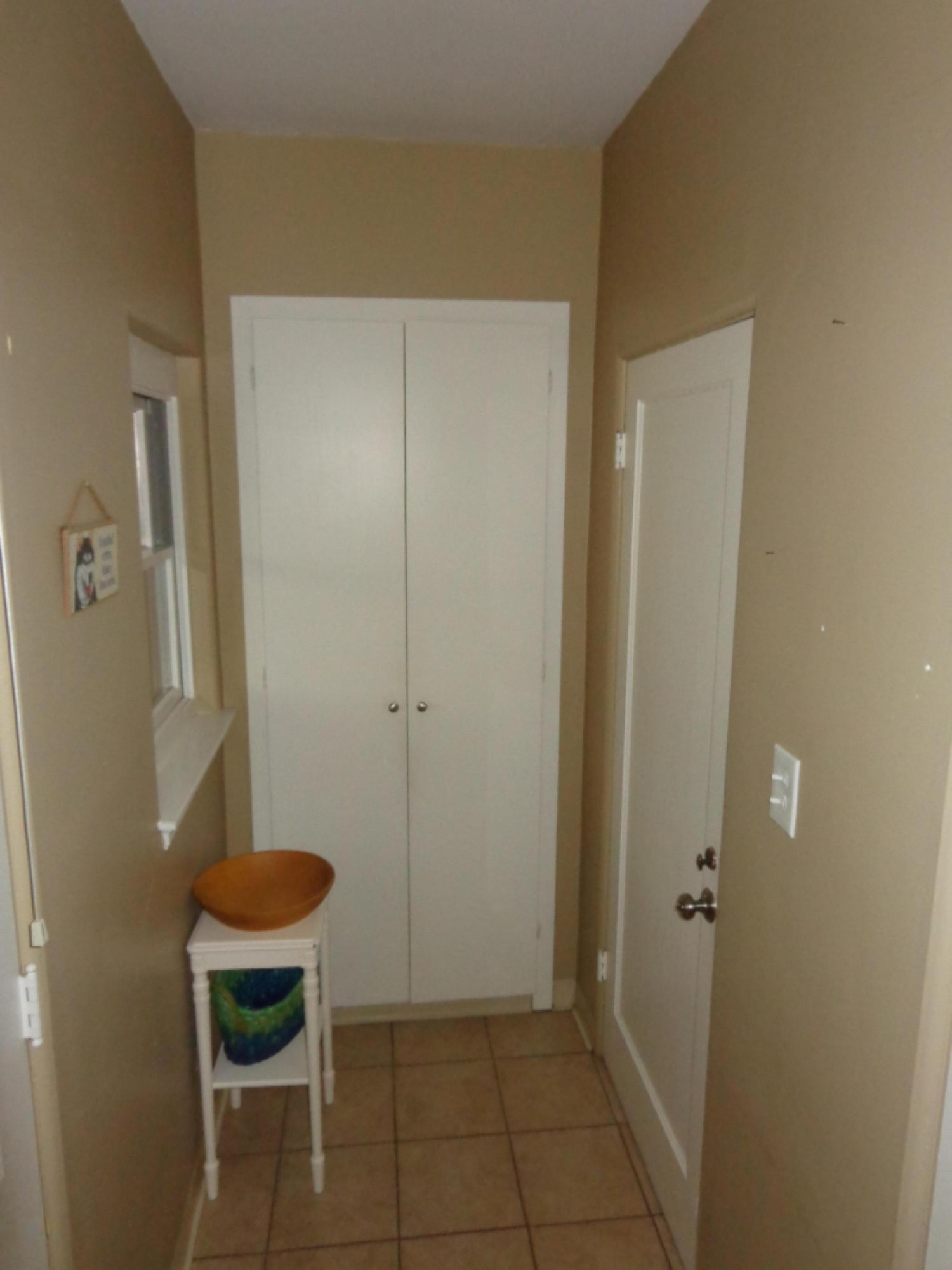 1810 Seminole Road Norton Shores, MI 49441 - Photo 7 of 53 DSC01264