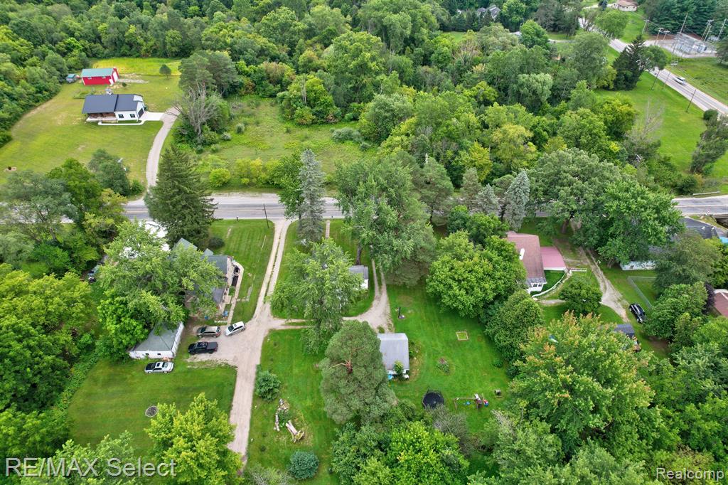 6049 North Irish Road Davison, MI 48423 - Photo 6 of 29