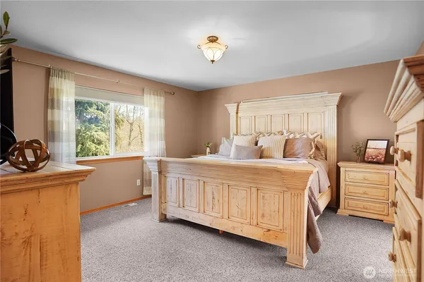 $710,000 | 7028 Cavalier Street Southwest, Olympia, WA 98512