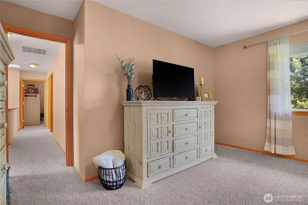 $710,000 | 7028 Cavalier Street Southwest, Olympia, WA 98512