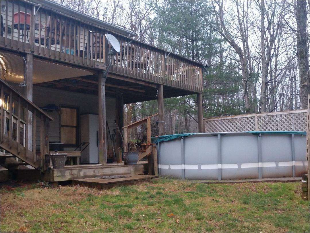 1643 Diamond Hill Road Moneta, VA 24121 - Photo 10 of 27 Rear View