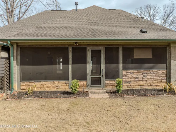 $630,000 | 568 Woodford Cove West, Hernando, MS 38632