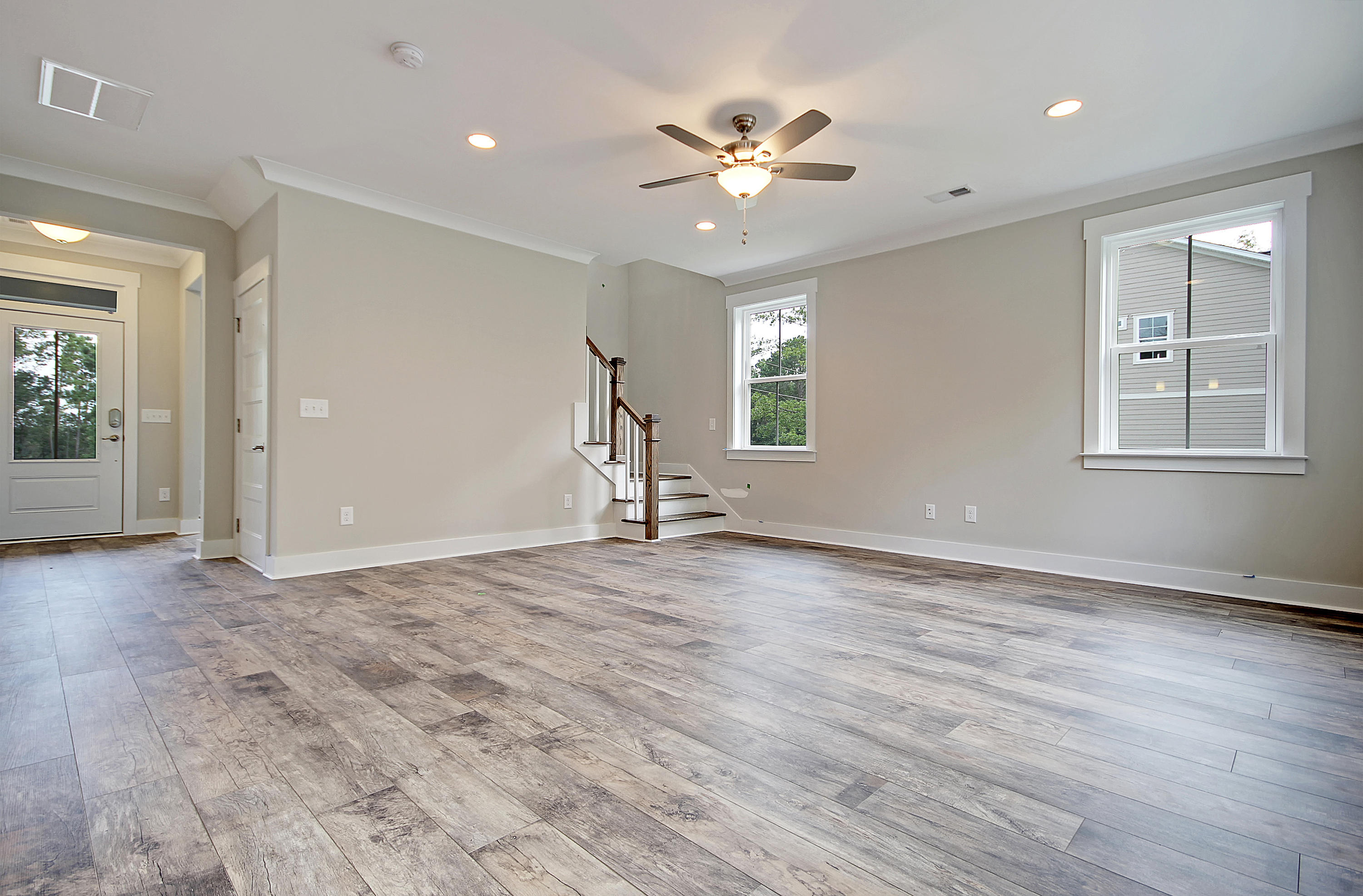 3884 James Bay Road Johns Island, SC 29455 - Photo 3 of 19 Living Room