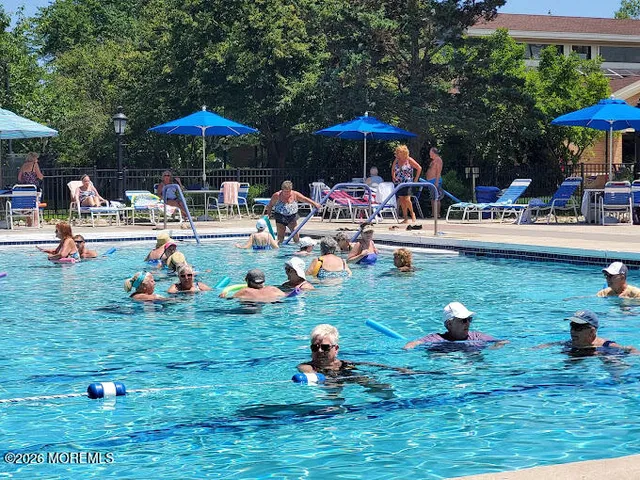 $149,900 | 79 D Cambridge Circle, Unit D, Manchester Township, NJ 08759