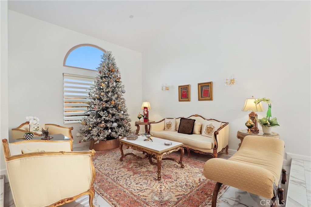 26711 Corsica Road Mission Viejo, CA 92692 - Photo 5 of 67