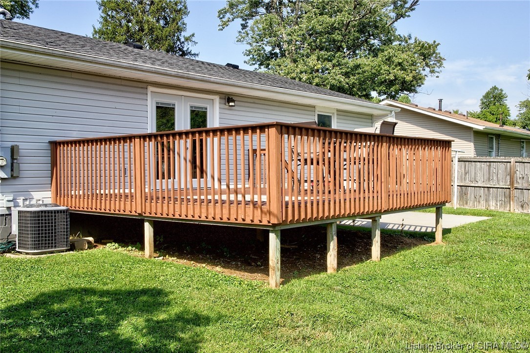 6107 Brown Road Floyds Knobs, IN 47119 - Photo 16 of 20 Gallery Image 16