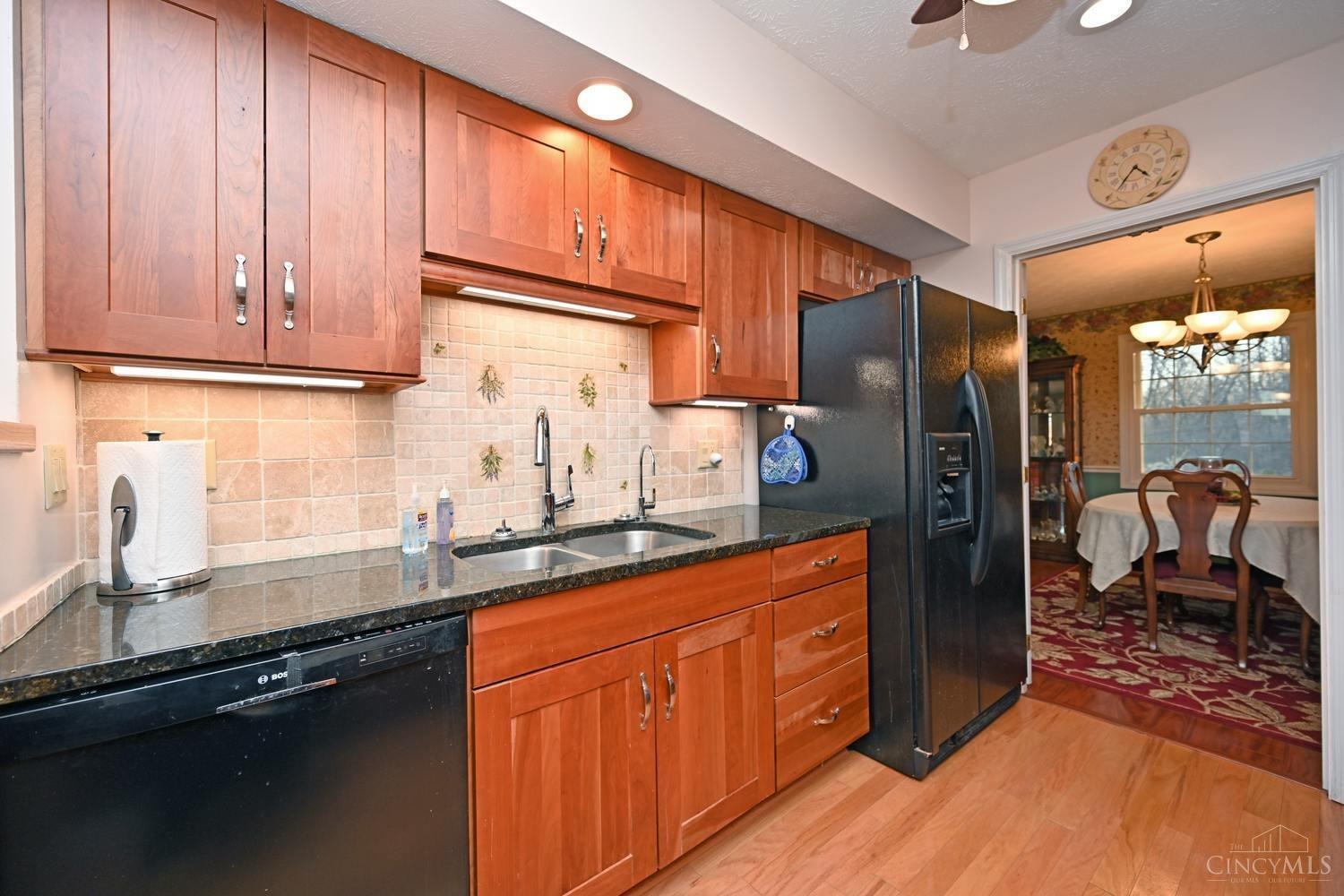 1043 Waycross Road Forest Park, OH 45240 - Photo 12 of 50 Gallery Image 12