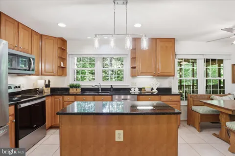$775,000 | 12563 McIntire Drive, Woodbridge, VA 22192