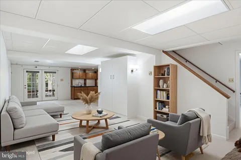 $775,000 | 12563 McIntire Drive, Woodbridge, VA 22192