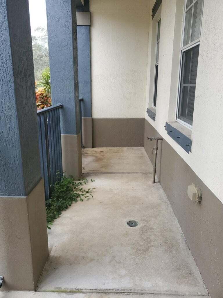 1892 Southeast High Springs Drive Port St. Lucie, FL 34952 - Photo 14 of 22 20220120230455651951000000-o