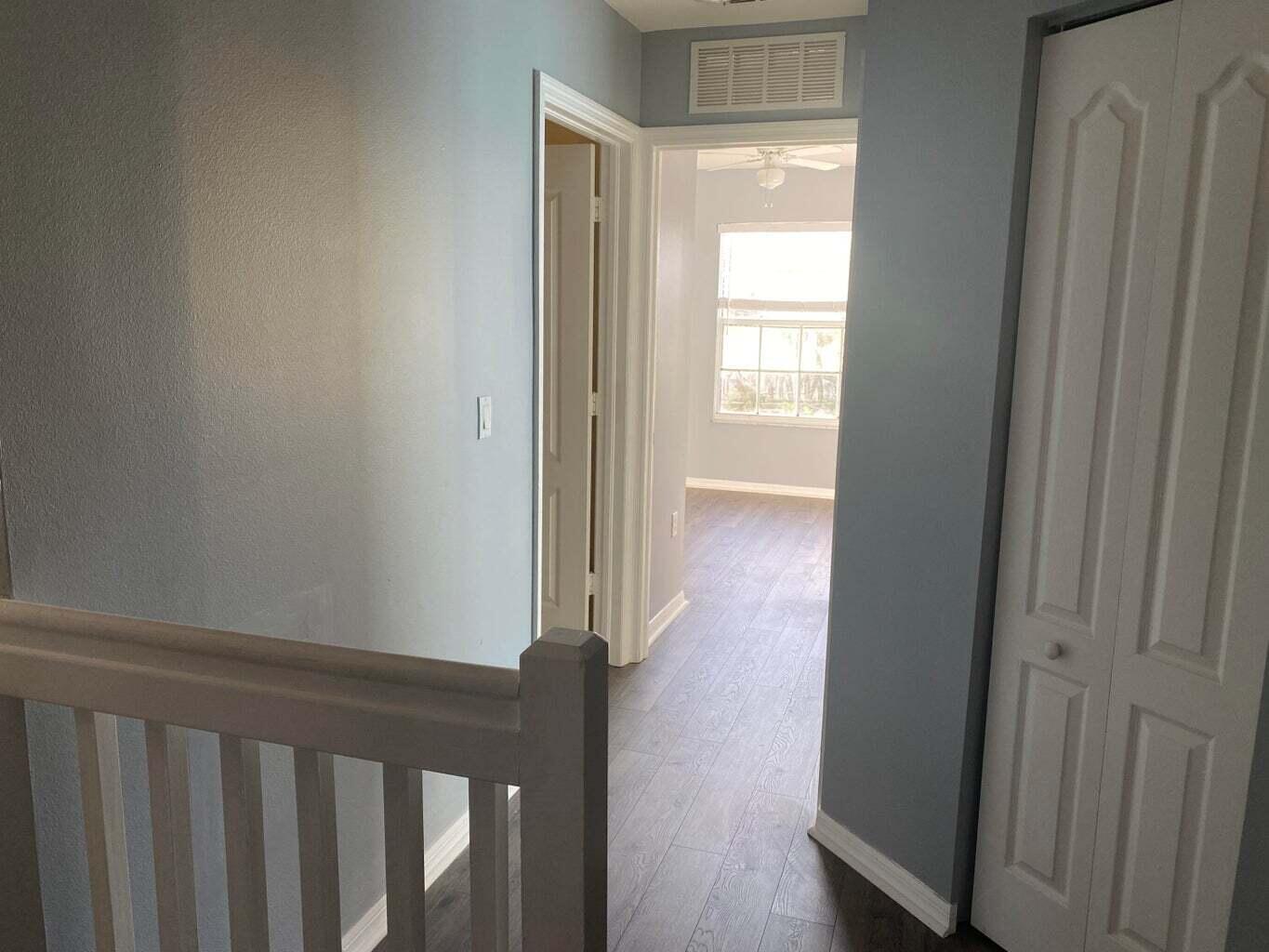 1892 Southeast High Springs Drive Port St. Lucie, FL 34952 - Photo 6 of 22 20220125203733155979000000-o