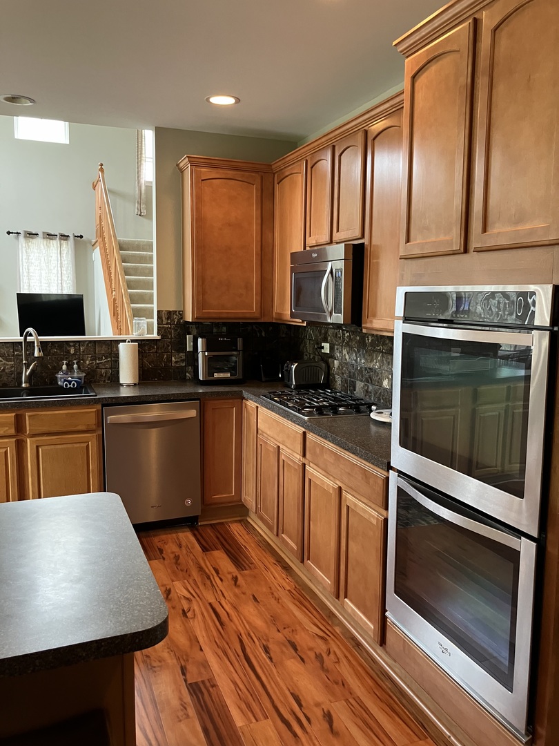 13710 Marigold Road Plainfield, IL 60544 - Photo 12 of 36 Gallery Image 12