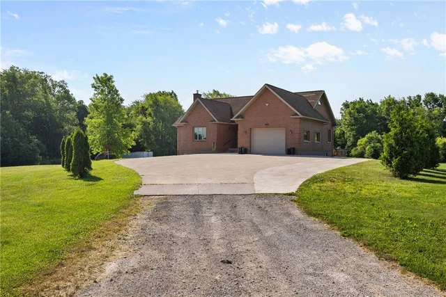 $495,000 | 4365 Holley Byron Road, Clarendon, NY 14470