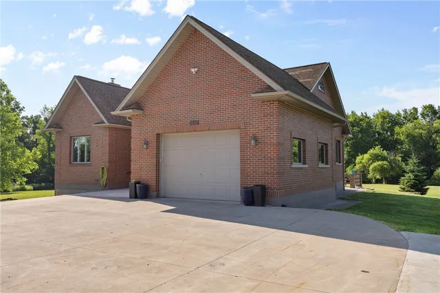 $495,000 | 4365 Holley Byron Road, Clarendon, NY 14470