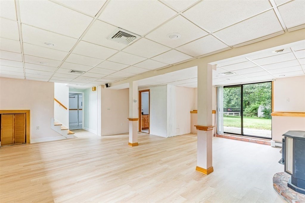 17 Brentwood Road Kingston, MA 02364 - Photo 19 of 33 a view of empty room with wooden floor and fan