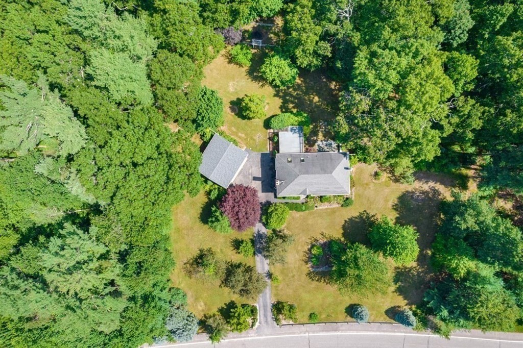 17 Brentwood Road Kingston, MA 02364 - Photo 30 of 33 an aerial view of a house with yard