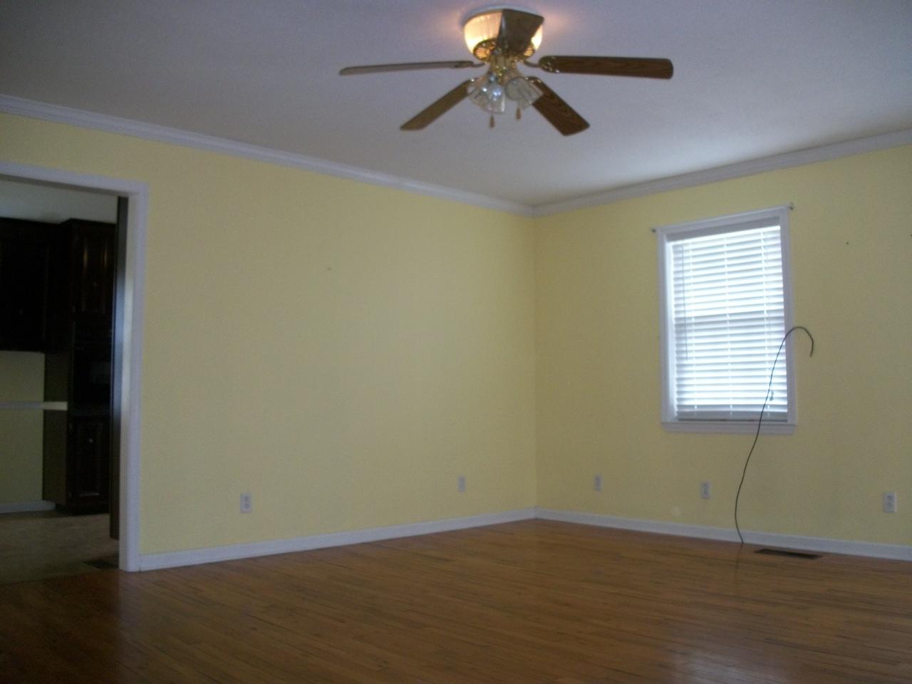 341 Post Oak Road Ringgold, GA 30736 - Photo 18 of 35 100_8045