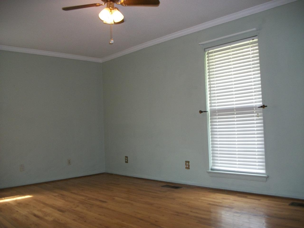 341 Post Oak Road Ringgold, GA 30736 - Photo 10 of 35 100_8031