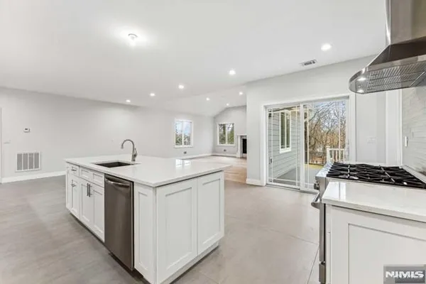 $13,450 | 25 Jones Court, Norwood, NJ 07648