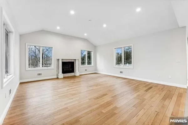 $13,450 | 25 Jones Court, Norwood, NJ 07648