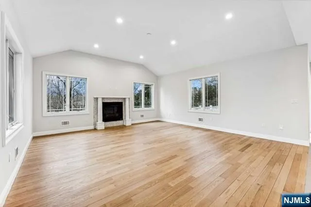 $13,450 | 25 Jones Court, Norwood, NJ 07648