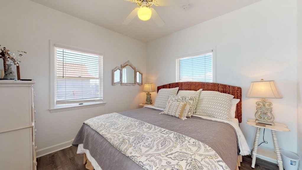 2144 Tarpon Lane Eastpoint, FL 32328 - Photo 23 of 43