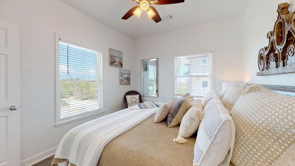 2144 Tarpon Lane Eastpoint, FL 32328 - Photo 28 of 43