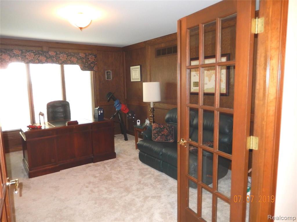 3421 Summit Ridge Drive Rochester Hills, MI 48306 - Photo 24 of 58