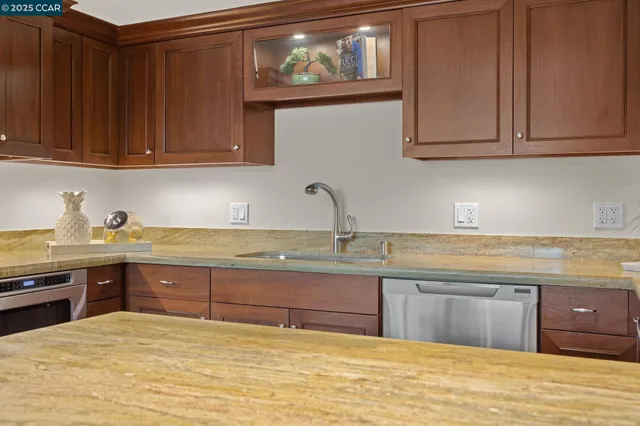 $695,550 | 1129 Avenida Sevilla, Unit 5B, Walnut Creek, CA 94595