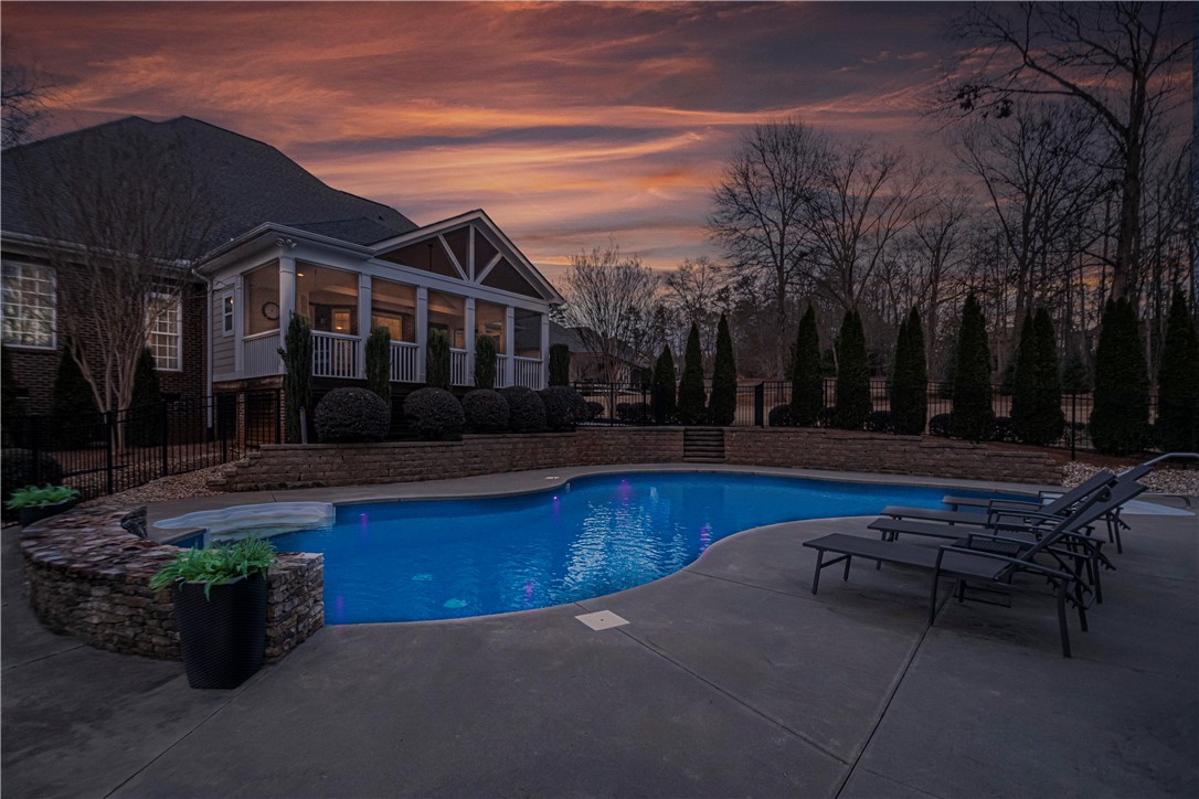 27 Firelight Lane Easley, SC 29642 - Photo 4 of 44