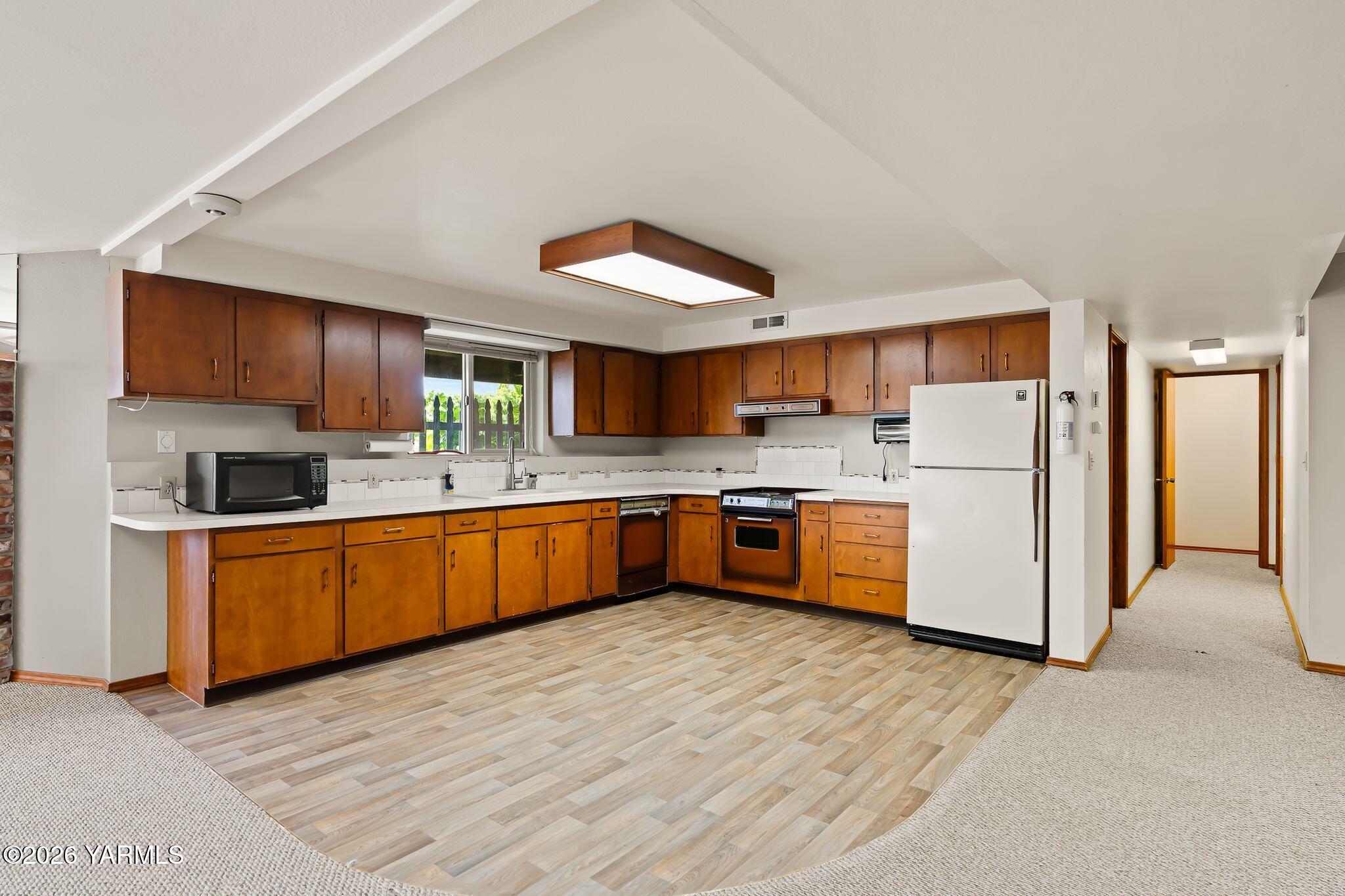 605 Bittner Road Yakima, WA 98901 - Photo 24 of 47 33_605 Bittner Rd-24