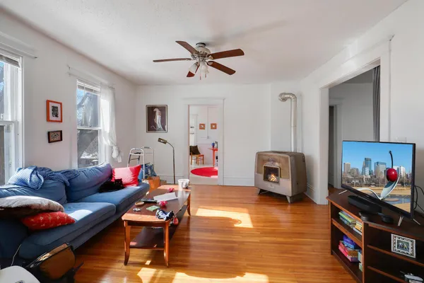 $625,000 | 1822 Pierce Street Northeast, Minneapolis, MN 55418