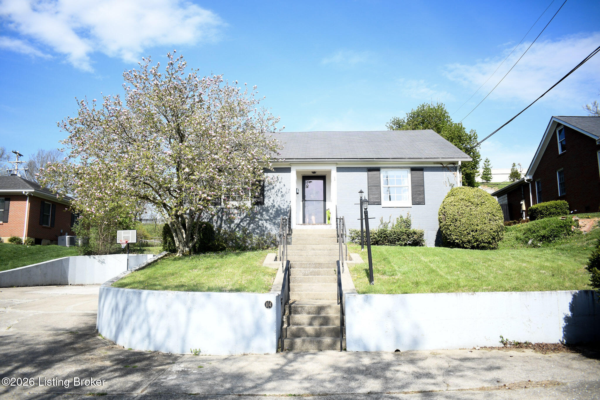 104 Reservoir Road Frankfort, KY 40601 - Photo 5 of 57 45-DSC_2236