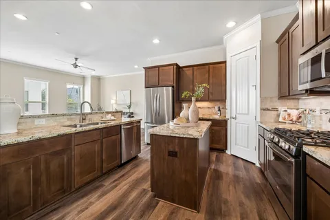 $500,000 | 1622 Parker Street, Houston, TX 77007