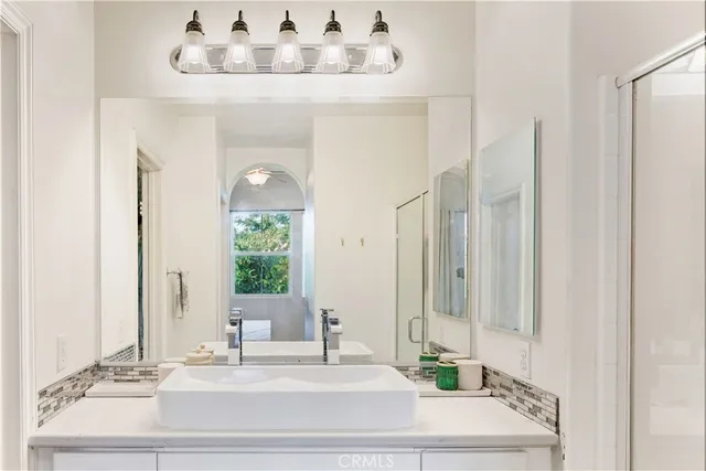 $4,300 | 509 South Anaheim Boulevard, Anaheim, CA 92805