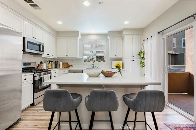 $4,300 | 509 South Anaheim Boulevard, Anaheim, CA 92805