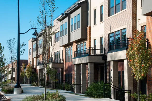 $389,000 | 424 South Meridian Street, Greenwood, IN 46142