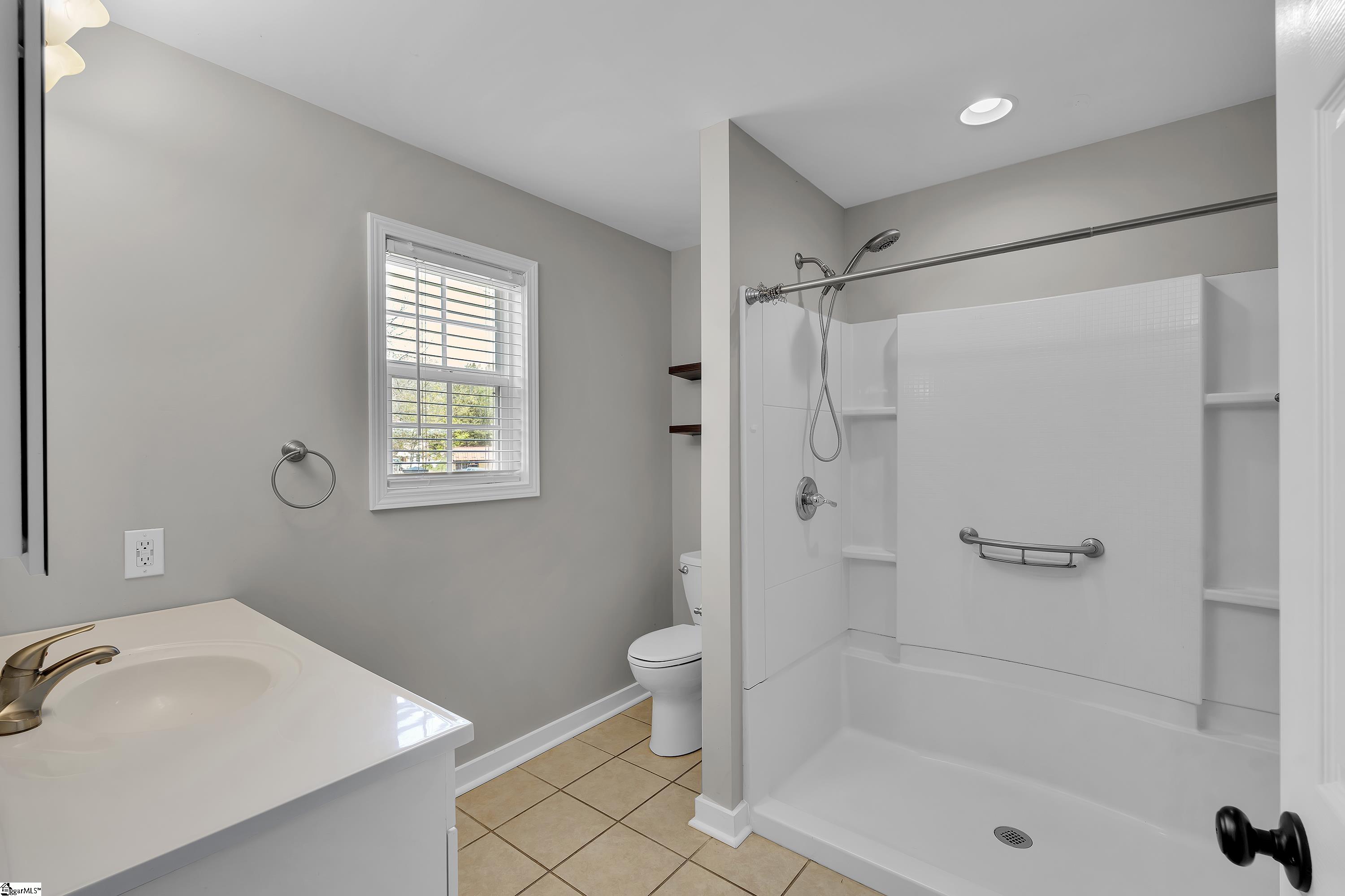 40 Harding Drive Greenville, SC 29609 - Photo 30 of 47