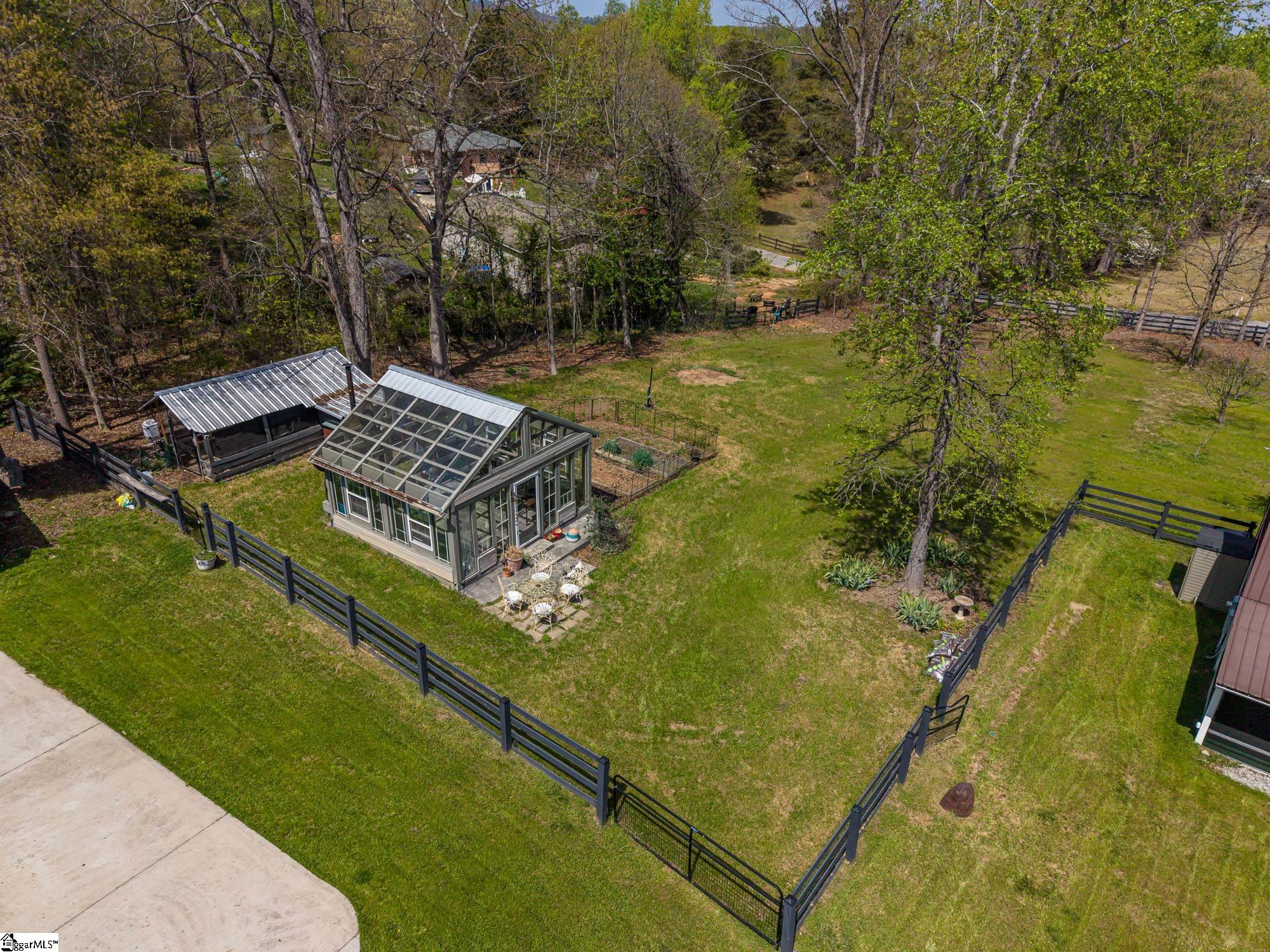 40 Harding Drive Greenville, SC 29609 - Photo 46 of 47