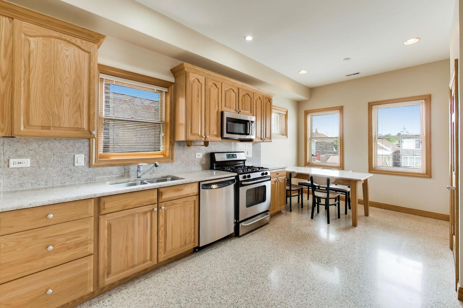 3028 South Normal Avenue, Unit 2 Chicago, IL 60616 - Photo 8 of 21