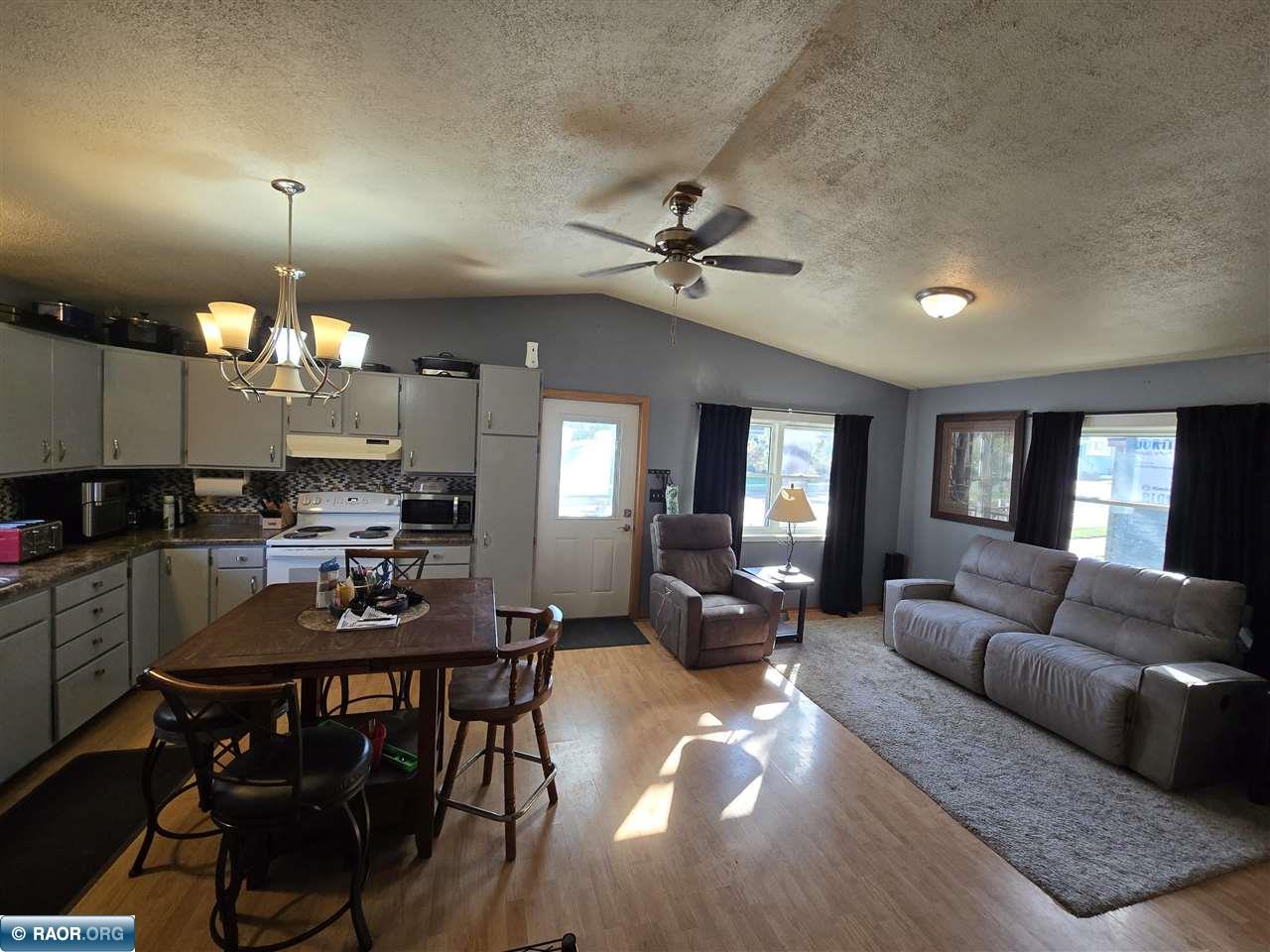 2 8th Street Northwest Chisholm, MN 55719 - Photo 12 of 35