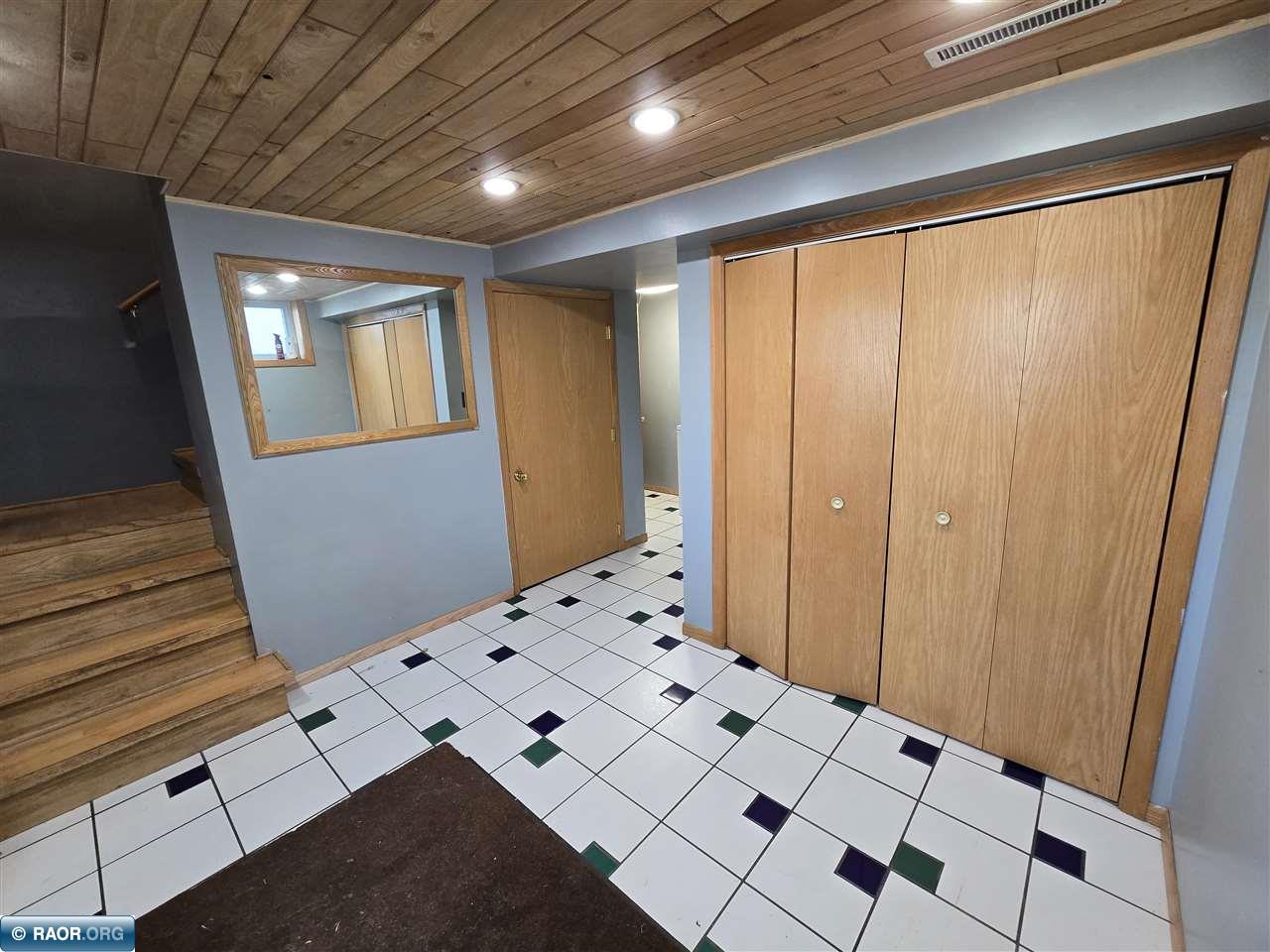 2 8th Street Northwest Chisholm, MN 55719 - Photo 21 of 35