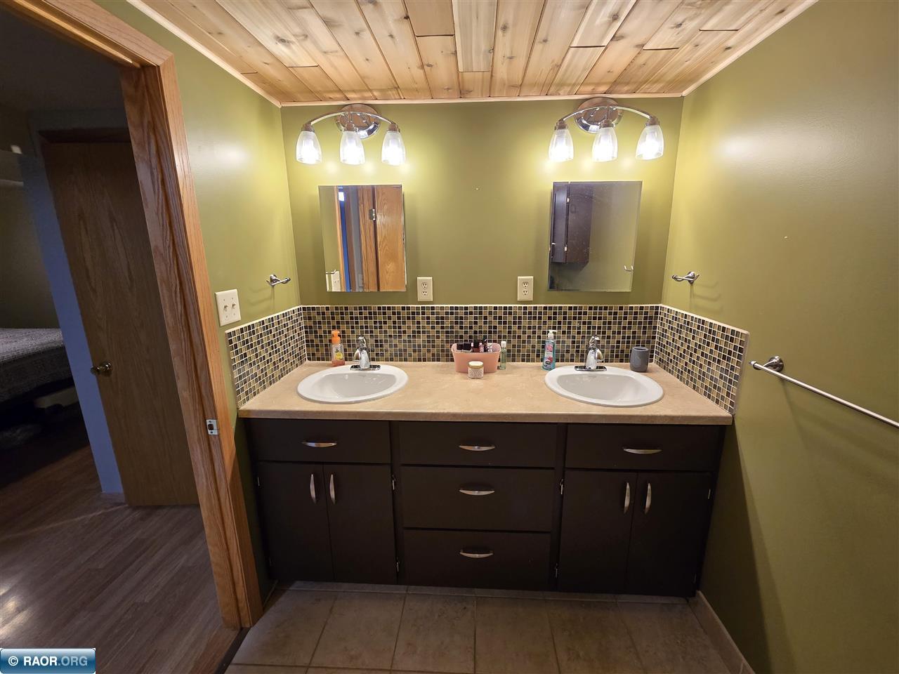 2 8th Street Northwest Chisholm, MN 55719 - Photo 26 of 35