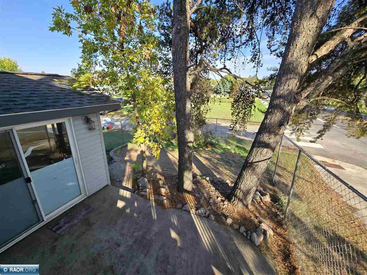 2 8th Street Northwest Chisholm, MN 55719 - Photo 9 of 35