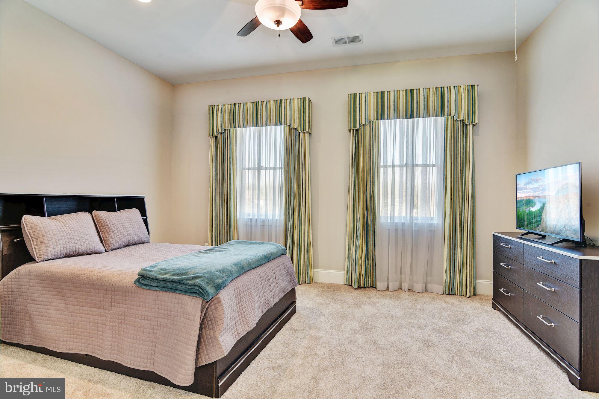 12057 Open Run Road Ellicott City, MD 21042 - Photo 56 of 91 En-suite Bedroom 2